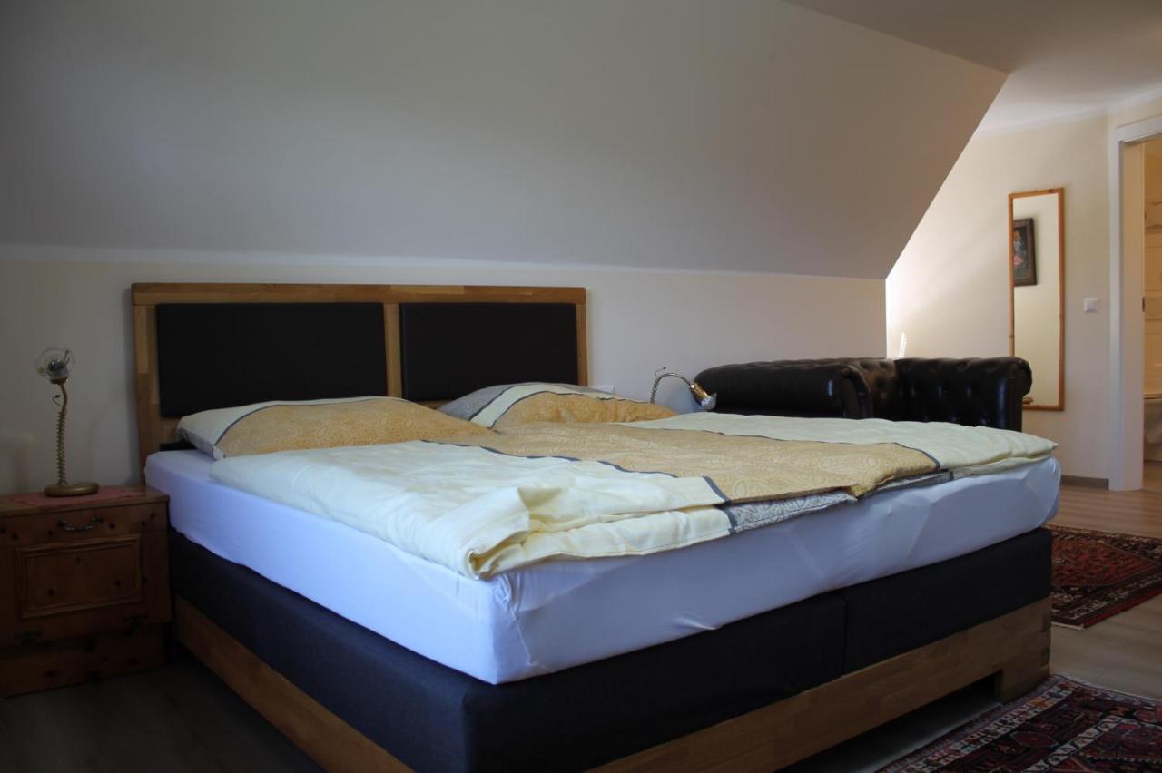 Gasthof Forststube Velden am Woerthersee Luaran gambar