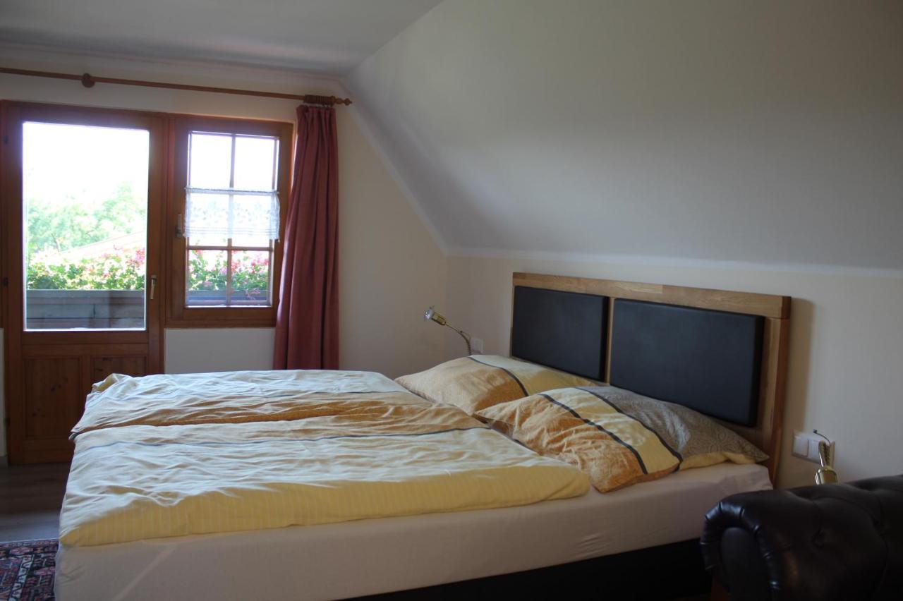 Gasthof Forststube Velden am Woerthersee Luaran gambar