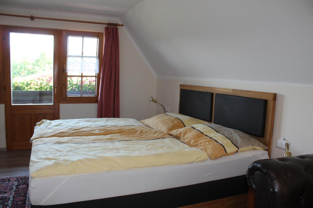 Gasthof Forststube Velden am Woerthersee Luaran gambar