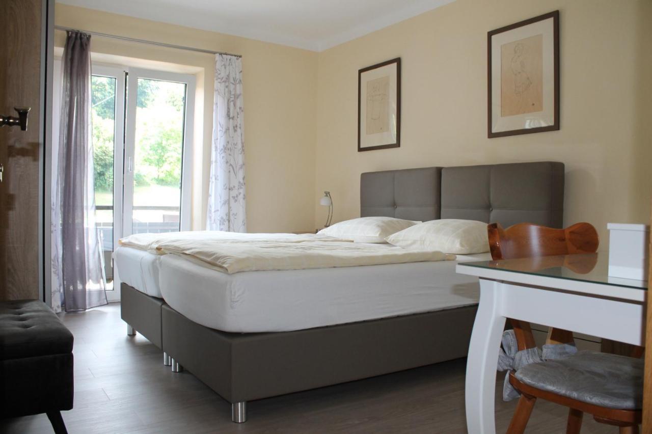 Gasthof Forststube Velden am Woerthersee Luaran gambar
