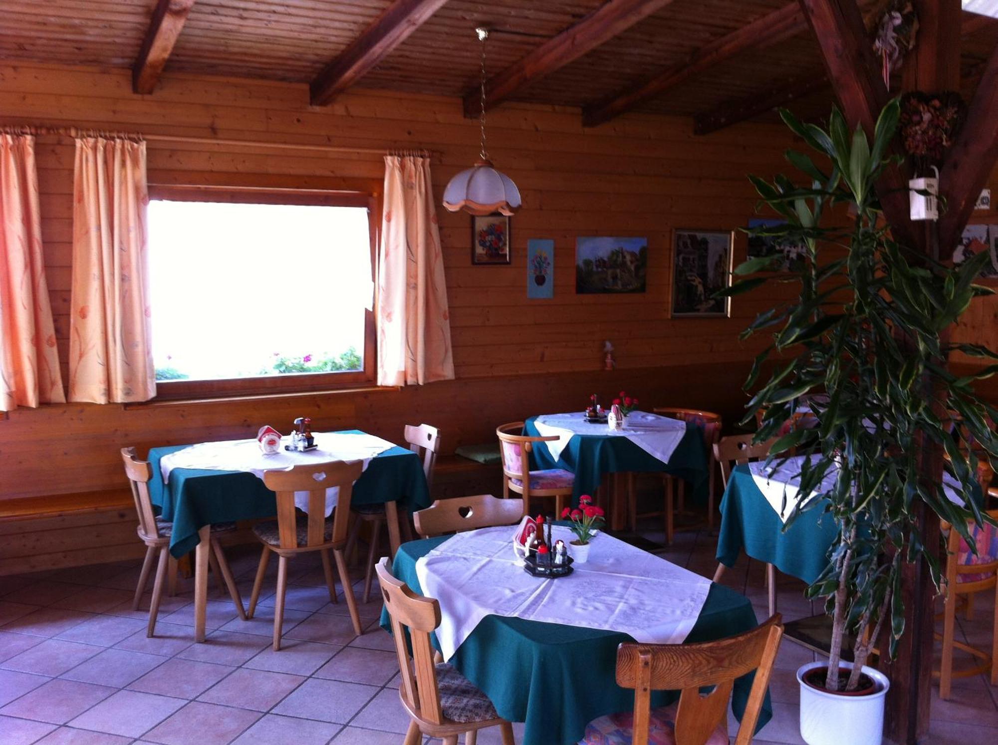 Gasthof Forststube Velden am Woerthersee Luaran gambar