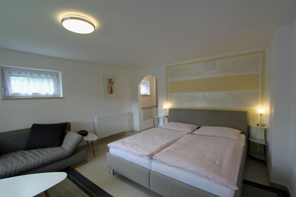 Gasthof Forststube Velden am Woerthersee Luaran gambar
